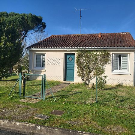 Maison De Vacances En Perigord Noir 勒比松德卡多恩 外观 照片