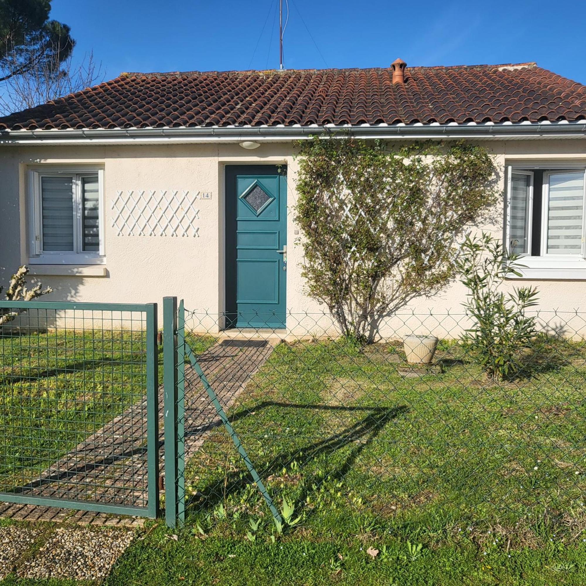 Maison De Vacances En Perigord Noir 勒比松德卡多恩 外观 照片